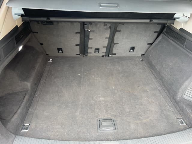 Volkswagen Touareg TRUNK