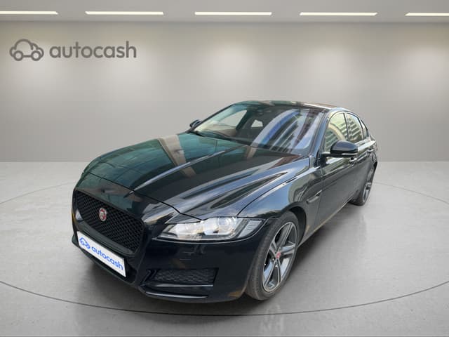 Jaguar XF 2.0 i4D 180 AT Luxury Black Editon
