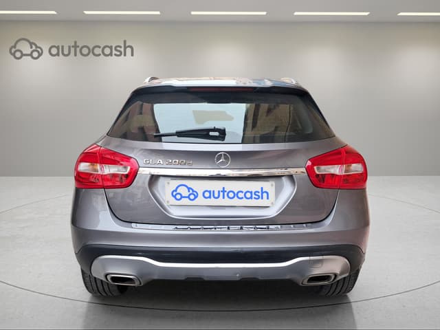 Mercedes GLA REAR