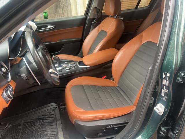 Alfa romeo Giulia FRONT_SEAT