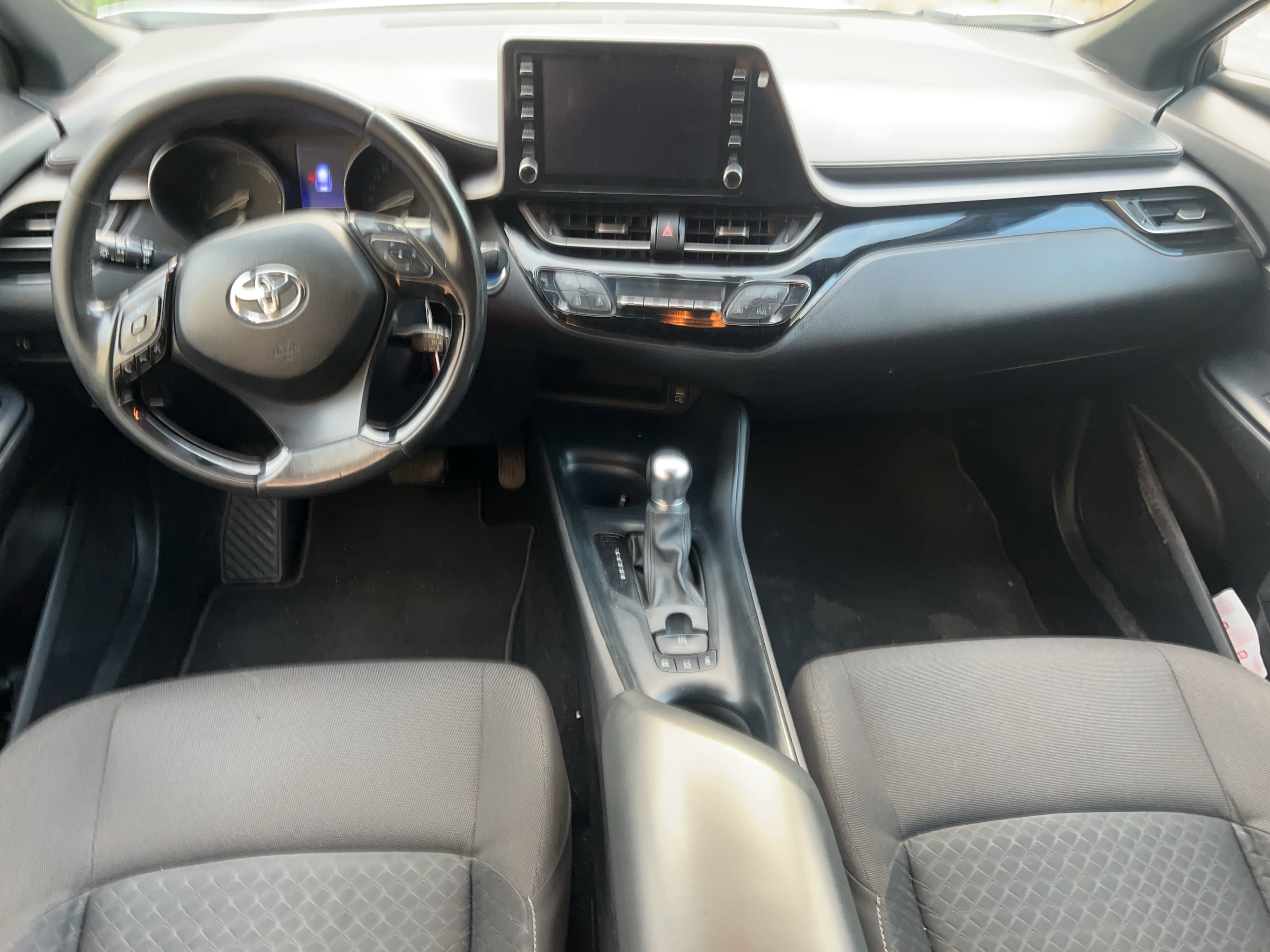 Toyota C HR 1.8 Hybride 122 Dynamic+