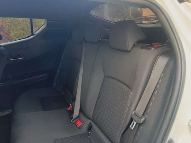 Toyota C HR REAR_SEAT