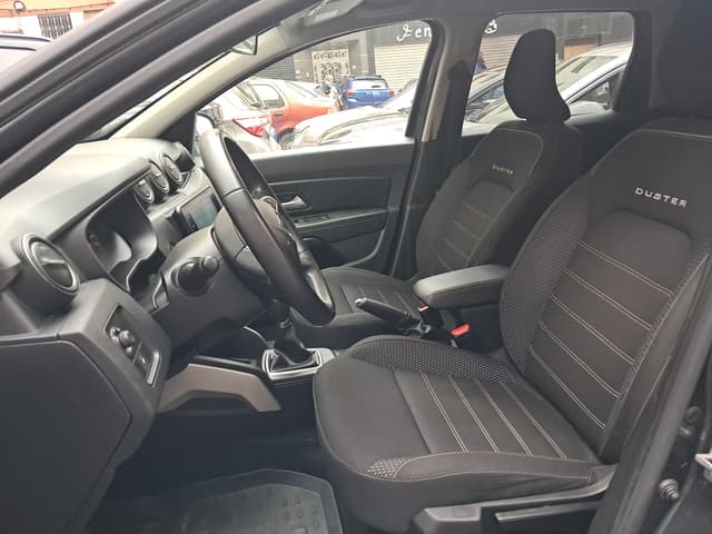 Dacia Duster FRONT_SEAT
