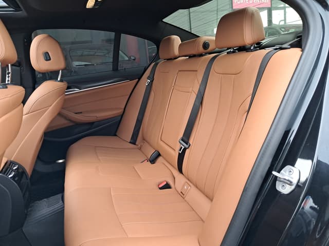 Bmw Série 5 REAR_SEAT