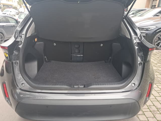 Toyota Yaris Cross TRUNK