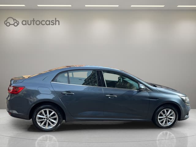 Renault Mégane Sedan RIGHT