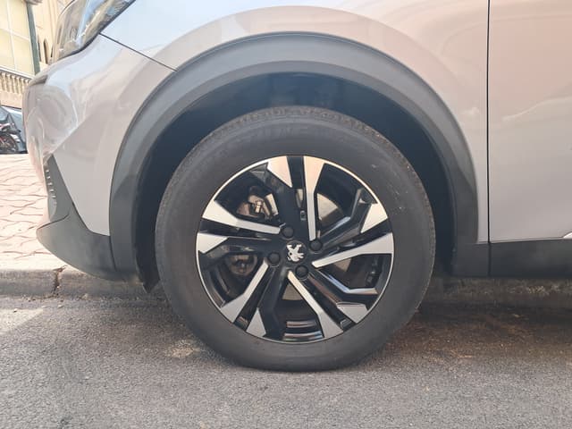 Peugeot 2008 WHEEL_AVG