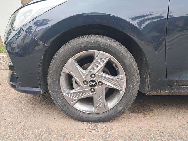 Hyundai Accent WHEEL_AVG