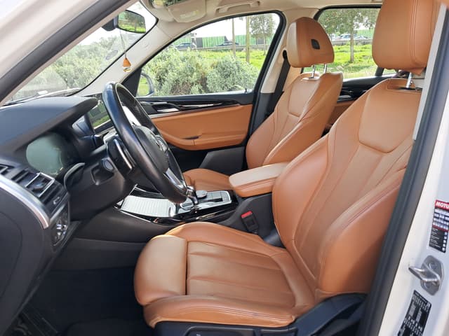 Bmw X3 FRONT_SEAT