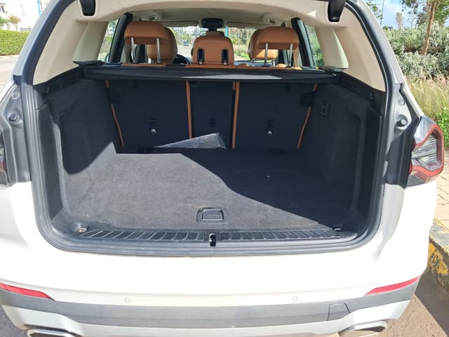 Bmw X3 TRUNK
