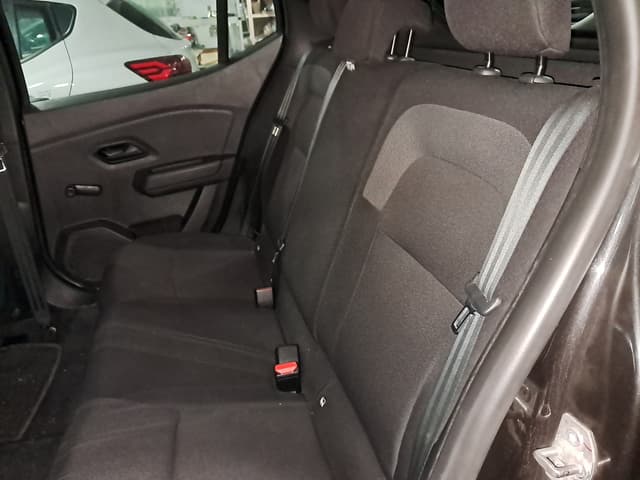 Dacia Sandero REAR_SEAT