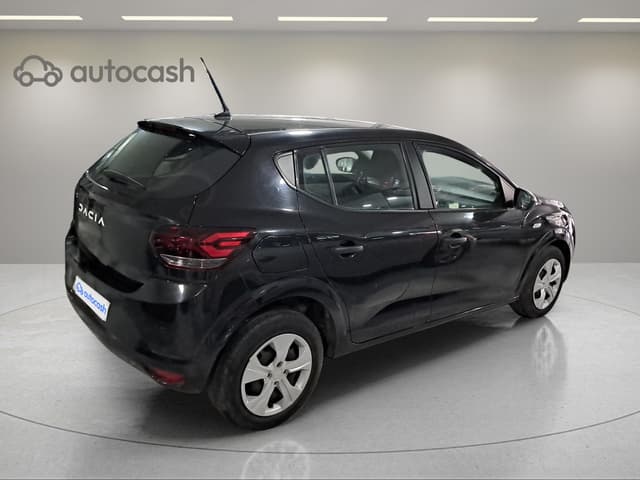 Dacia Sandero RIGHT