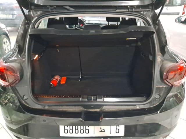 Dacia Sandero TRUNK