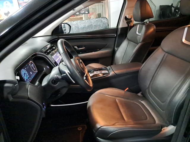 Hyundai Tucson FRONT_SEAT