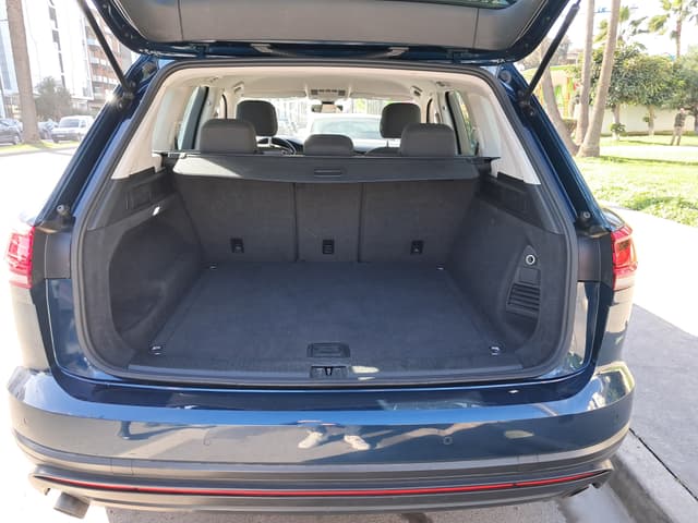 Volkswagen Touareg TRUNK