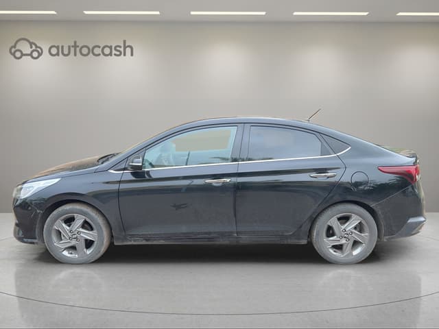 Hyundai Accent LEFT