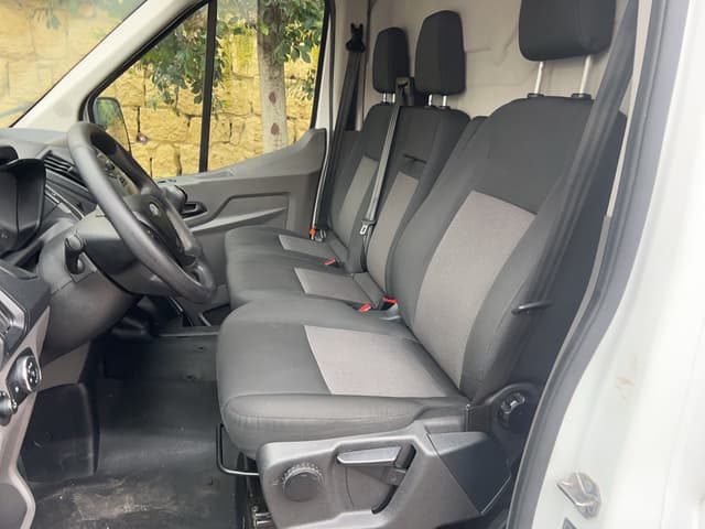 Ford Transit FRONT_SEAT