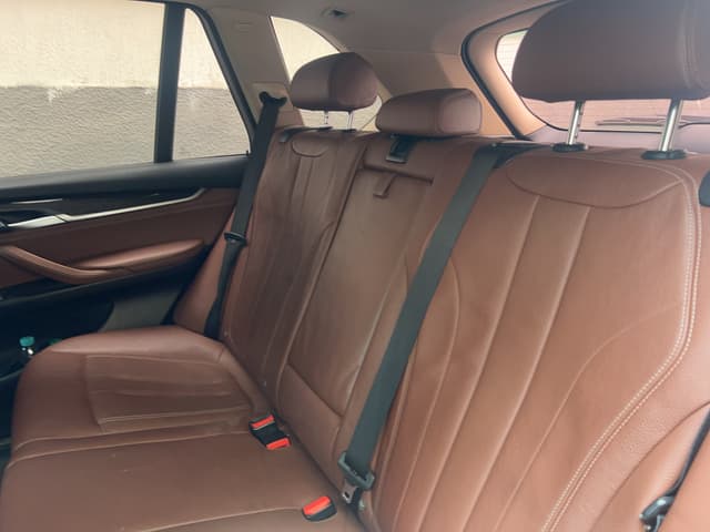 Bmw X5 REAR_SEAT