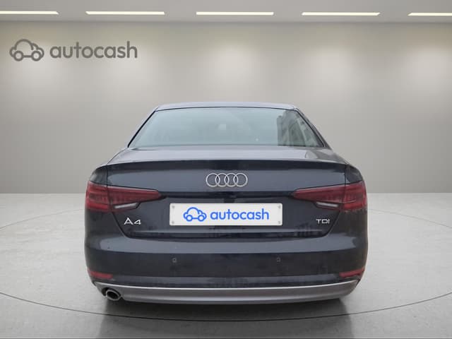 Audi A4 REAR