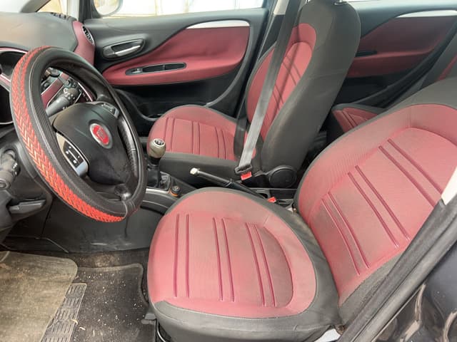 Fiat Punto Evo FRONT_SEAT