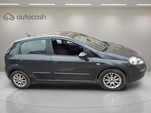 Fiat Punto Evo RIGHT