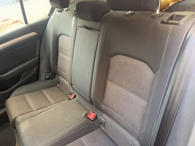 Volkswagen Passat REAR_SEAT
