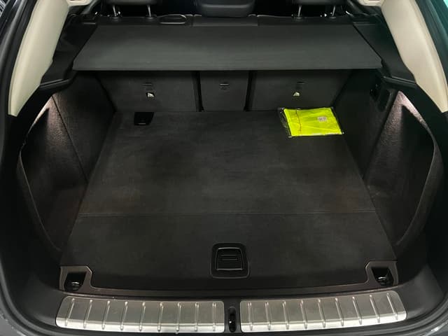 Bmw X4 TRUNK