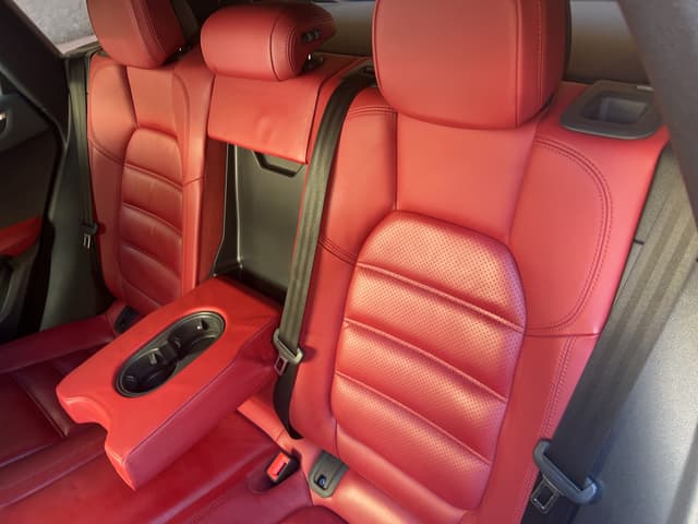 Porsche Macan REAR_SEAT