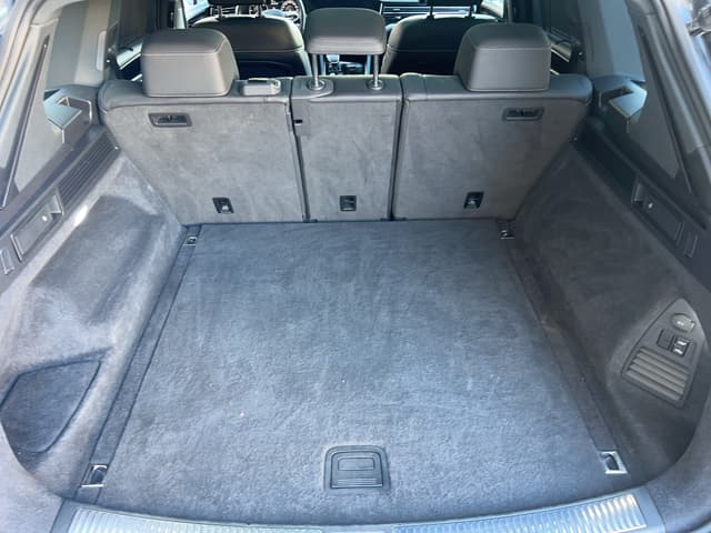 Volkswagen Touareg TRUNK