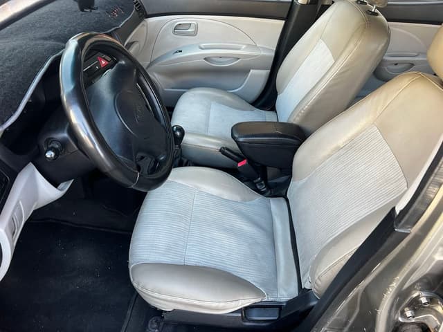 Kia Picanto FRONT_SEAT