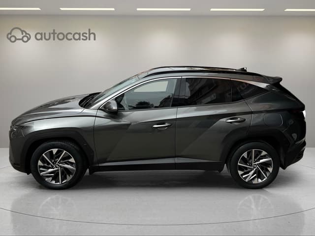 Hyundai Tucson RIGHT