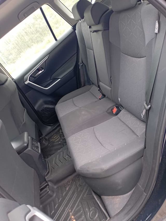 Toyota RAV 4 REAR_SEAT
