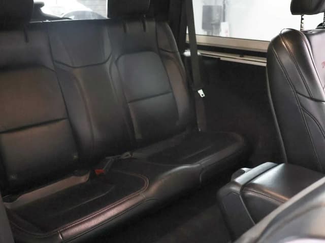 Jeep Wrangler REAR_SEAT