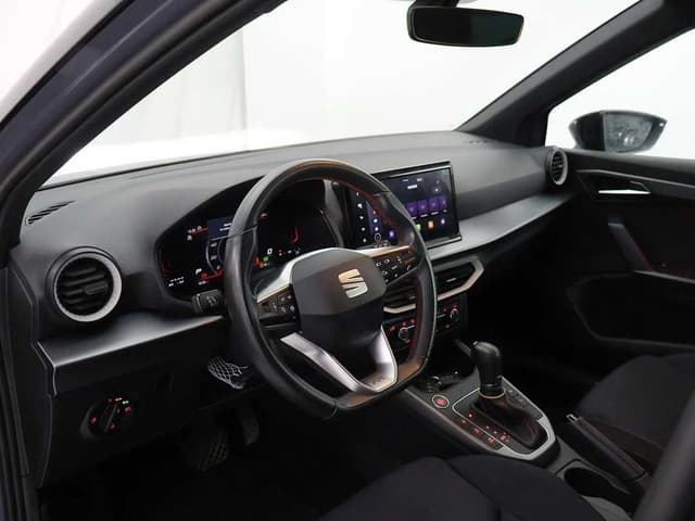 Seat Arona FRONT_SEAT