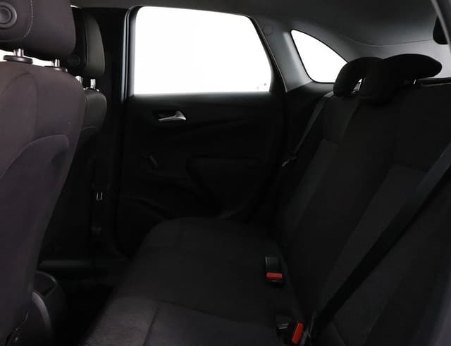 Opel Crossland REAR_SEAT
