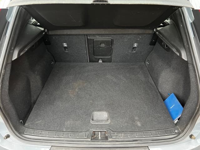 Volvo XC40 TRUNK