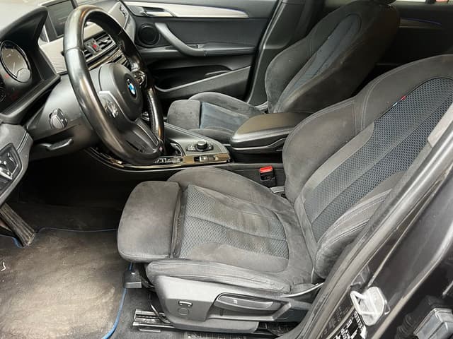 Bmw X2 FRONT_SEAT