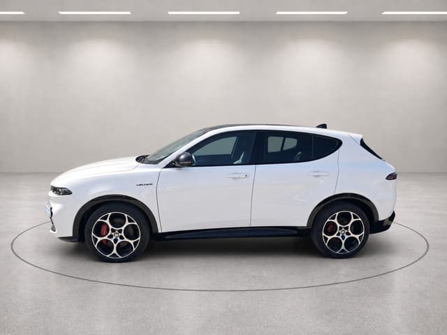 Alfa romeo Tonale LEFT