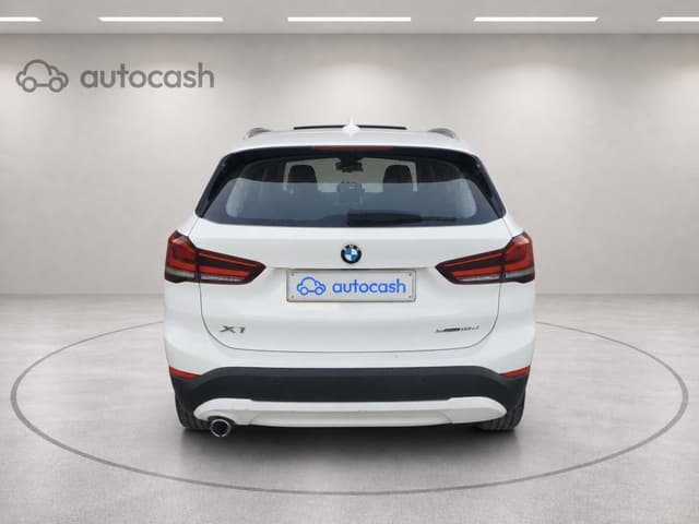 Bmw X1 REAR