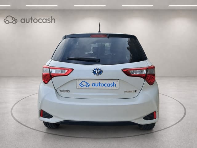 Toyota Yaris HEV REAR