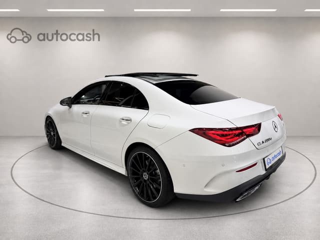 Mercedes CLA Coupé LEFT