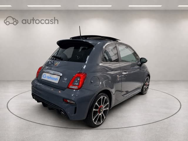 Abarth 595 RIGHT