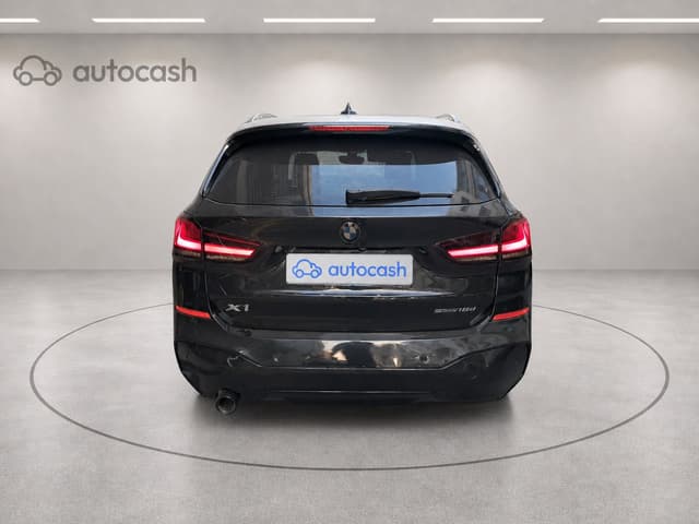 Bmw X1 REAR